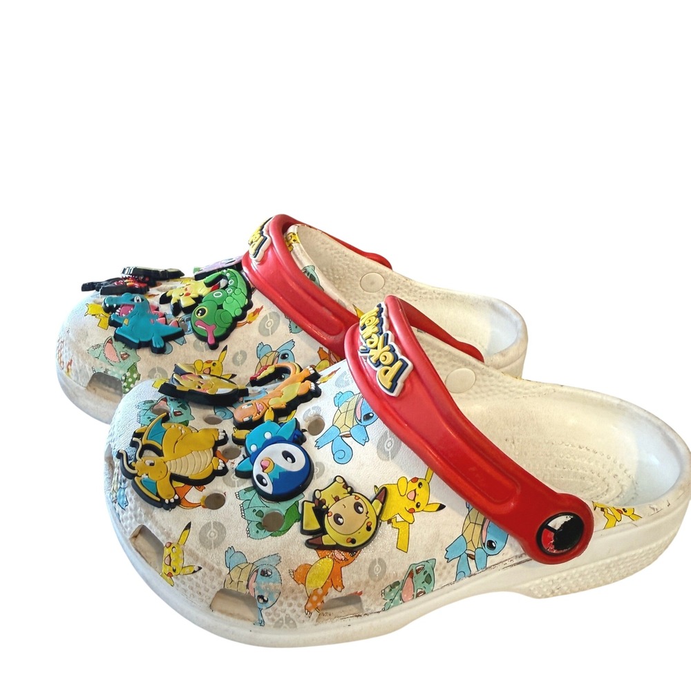 Crocs Classic Pokemon Clogs‎ White Multicolor Jibbitz Charms Kids Youth Size J1
